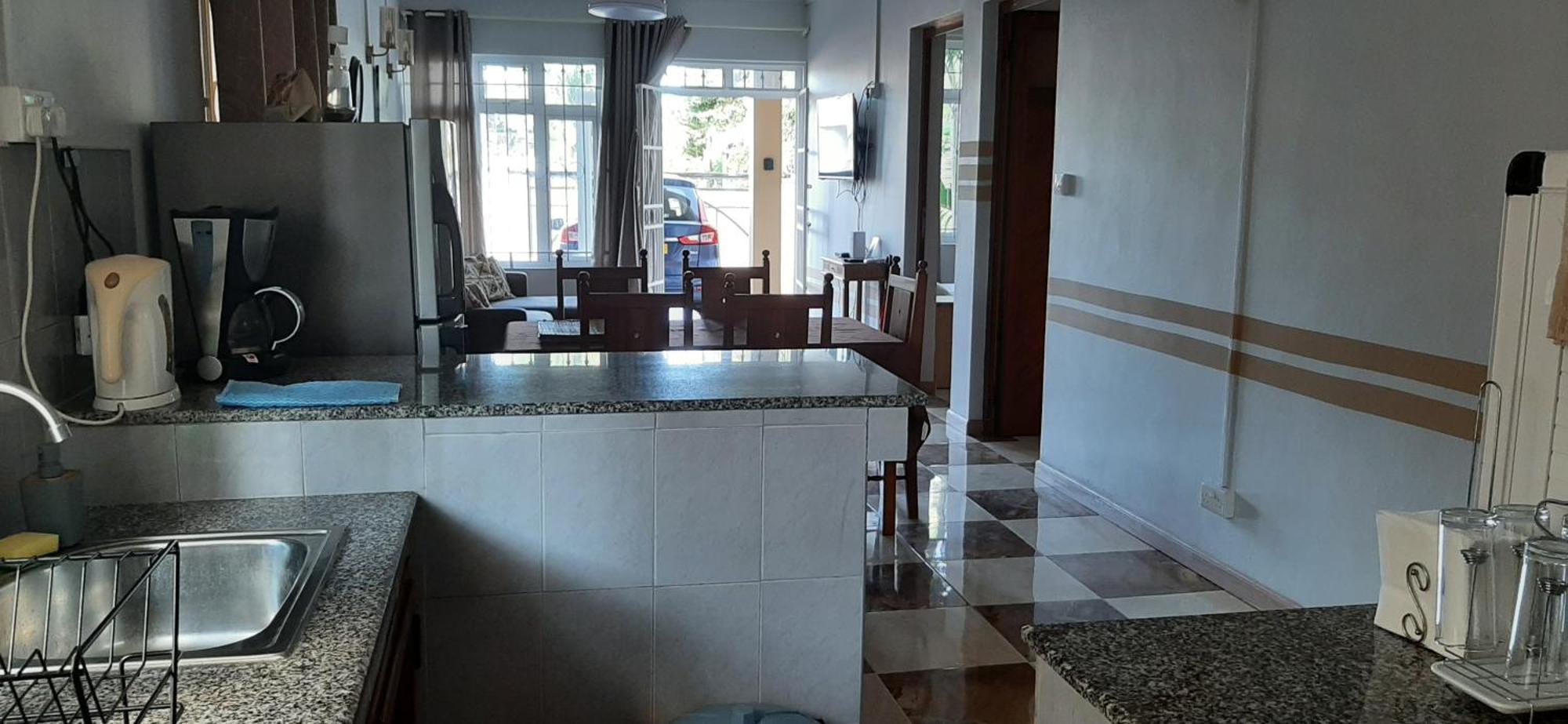 Ground Floor Lovely Two Bedrooms Apartment Flic en Flac Exterior photo